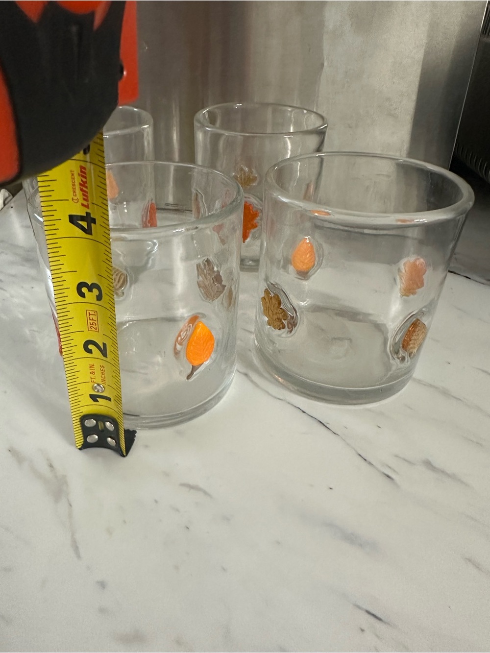 Set of 4 Juice Glasses Orange & Gold Leaf Motif Retro Barware - Picture 6 of 6